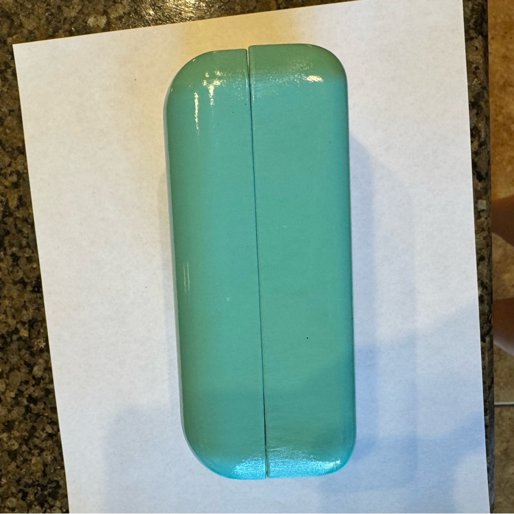 Tiffany & Co. Signature Blue Sunglasses case - Picture 5 of 6